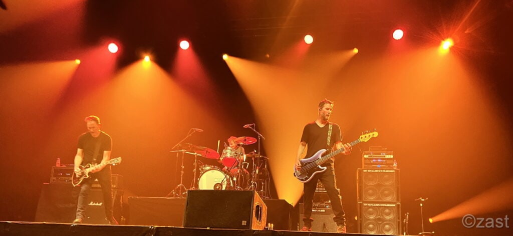 Dogstar band in luxembourg